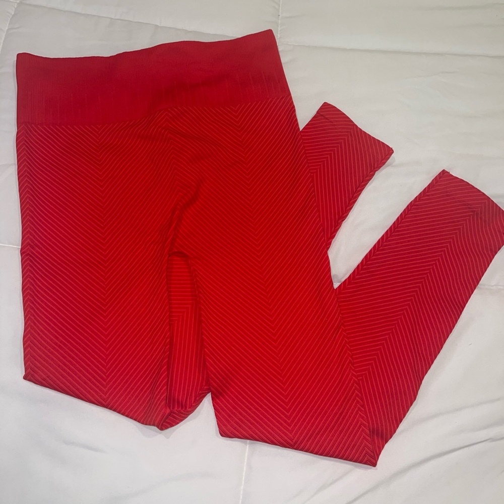 Zig zag pattern seamless leggings